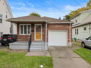 140 73rd St, Niagara Falls, NY 14304