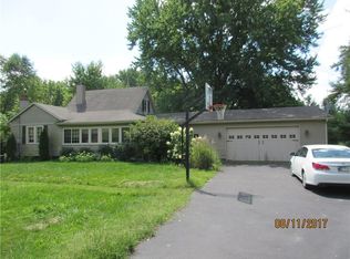 3095 W Carr Hill Rd, Columbus, IN 47201