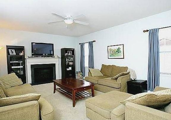 4th image of 129 Magpie Ln