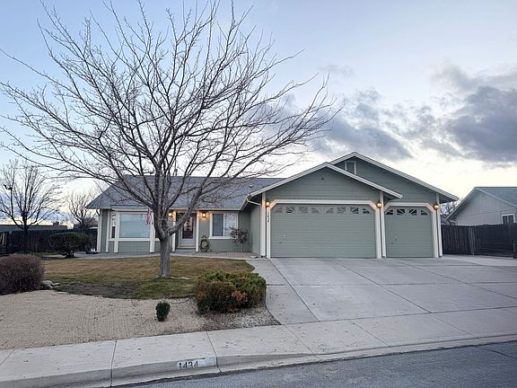 3rd image of 1434 Rosy Finch Dr