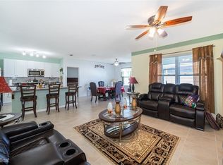 1885R Green Dragon Dr, Saint Cloud, FL 34771