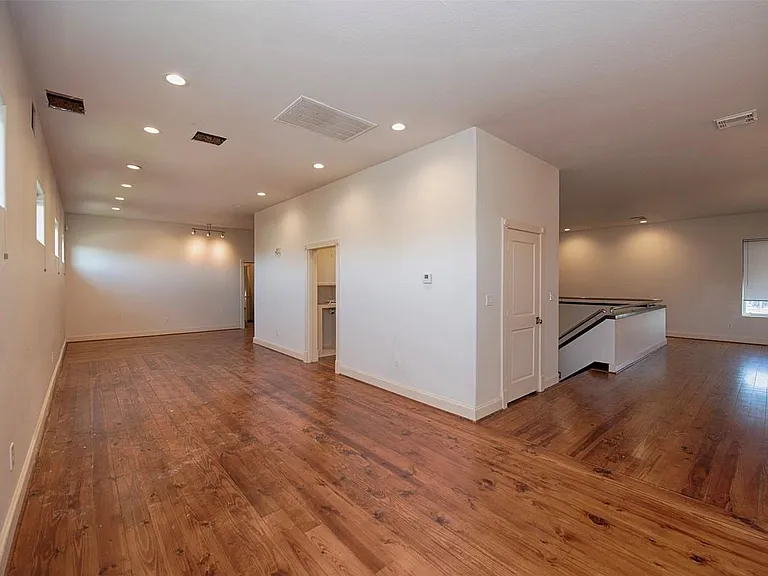 2293 E Bayshore Dr — Photo 27