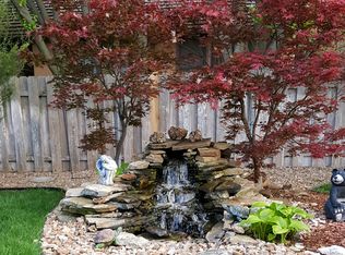 207 Buckskin Rd, Hutchinson, KS 67502