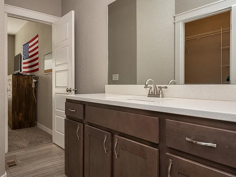 3724 Marigold Dr — Photo 16