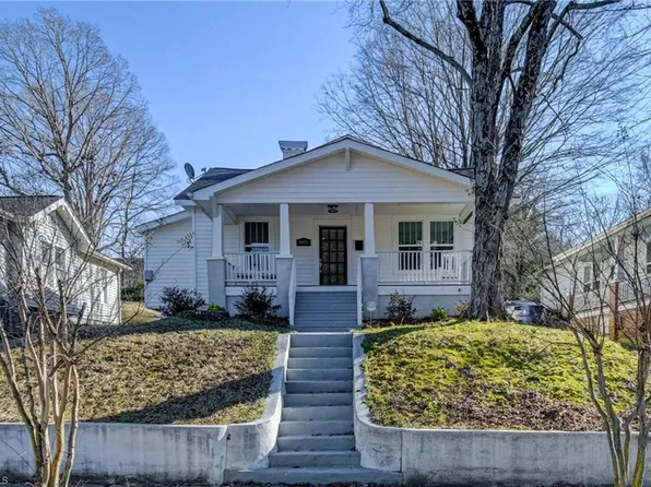 805 Hutton St, Winston Salem, NC 27101