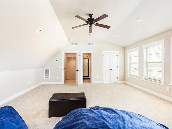 5th image of 295 Chaple Creek Dr