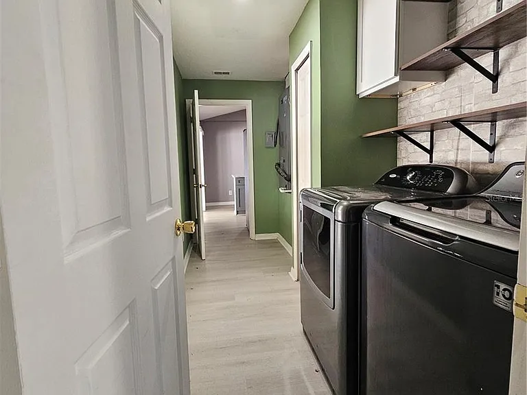 622 Brooke Ct — Photo 6