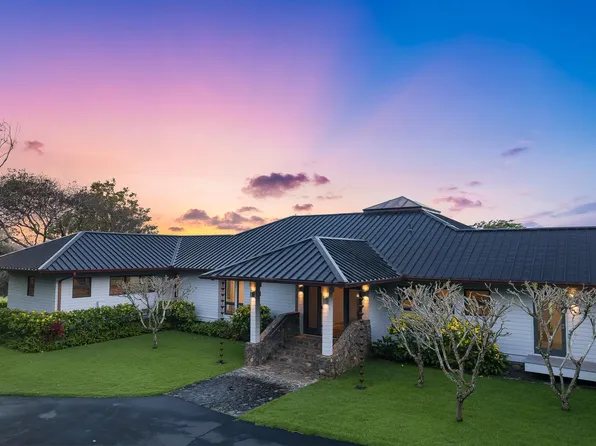 917 Hog Back Rd, Haiku, HI 96708