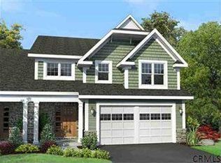 20 Guiliana Cir, Troy, NY 12180