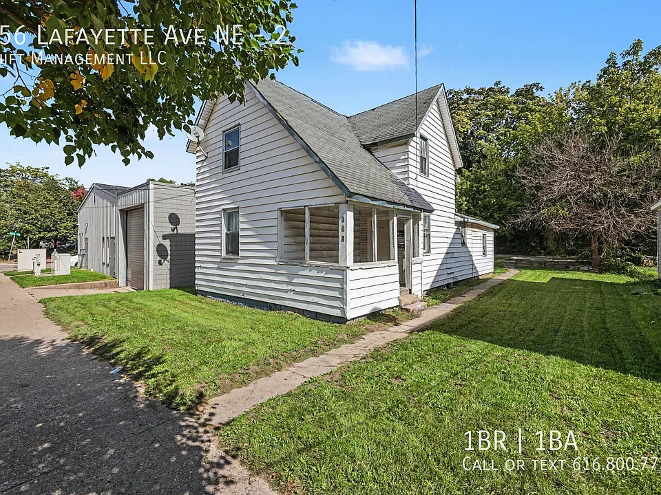 856 Lafayette Ave NE #2