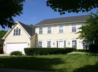 1236 Averill Dr, Batavia, IL 60510