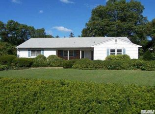 79 Hettys Path, Farmingville, NY 11738