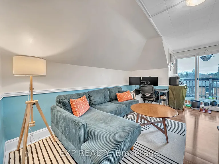896 Avenue Rd #3 — Photo 5