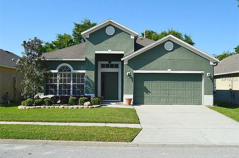 1st image of 562 Carrigan Woods Trl