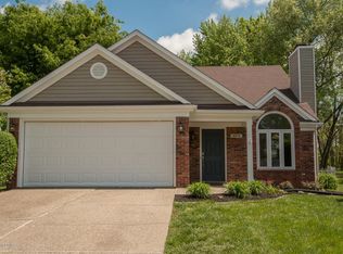 4813 Fairway Pointe Ct, Louisville, KY 40241