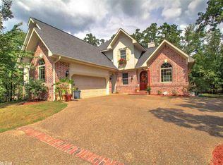 4 Resplandor Cir, Hot Springs Village, AR 71909
