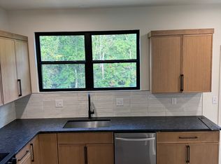 30 Grady Dr, Huntington, WV 25705