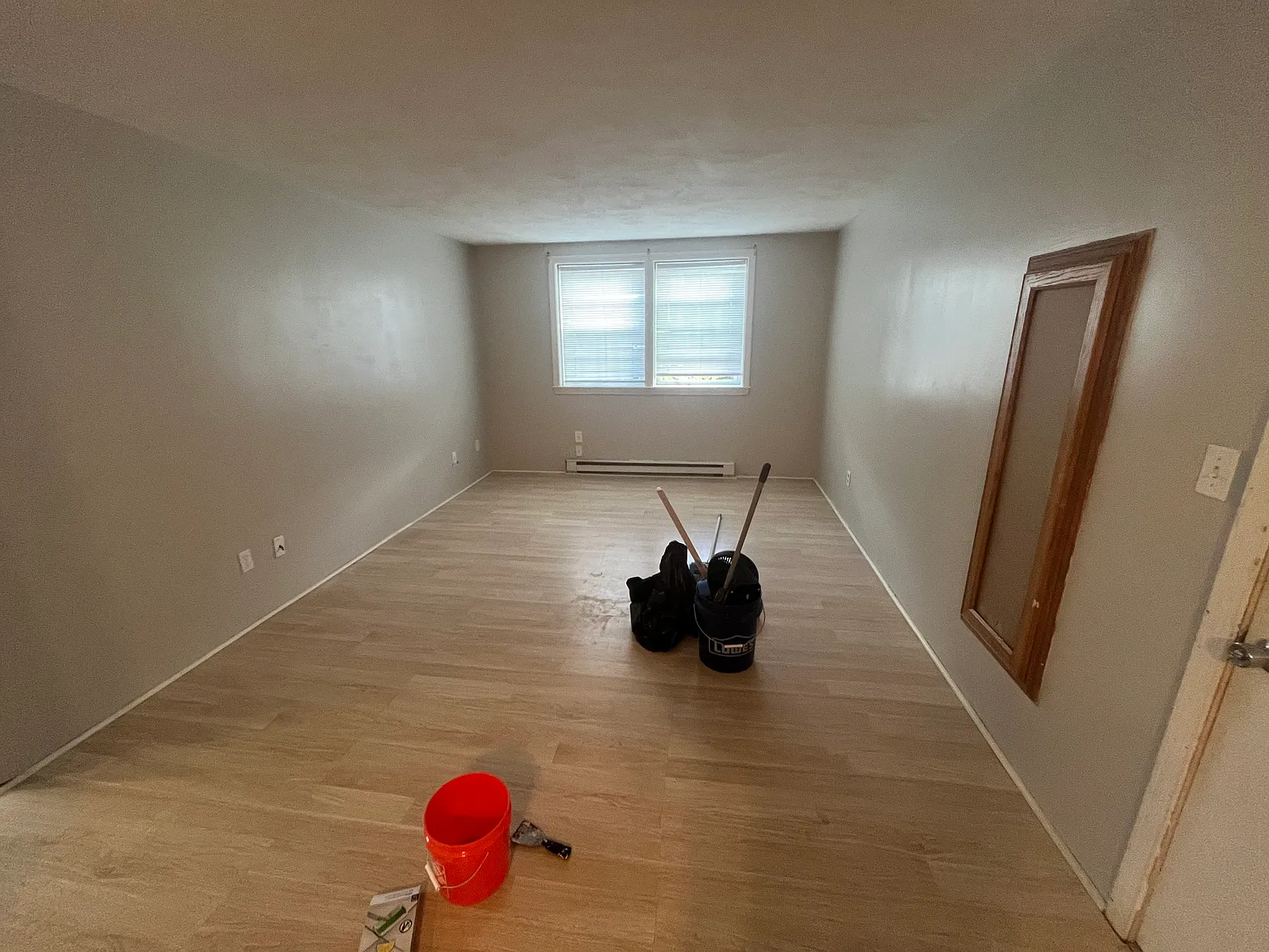 2 bed, 685 sqft, $1,900 — Photo 1