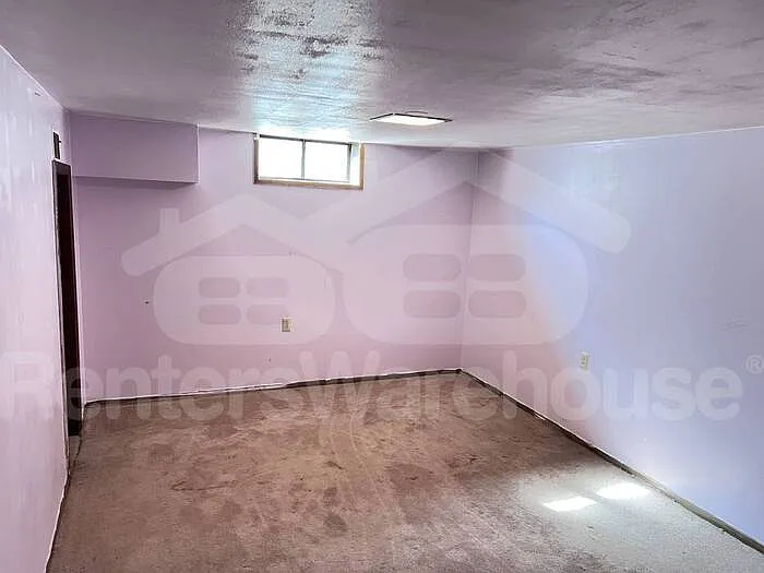 2921 Sumter Ave S — Photo 17