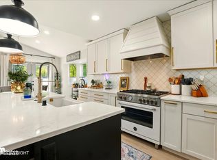 10037 Excursion Cir, Anchorage, AK 99515