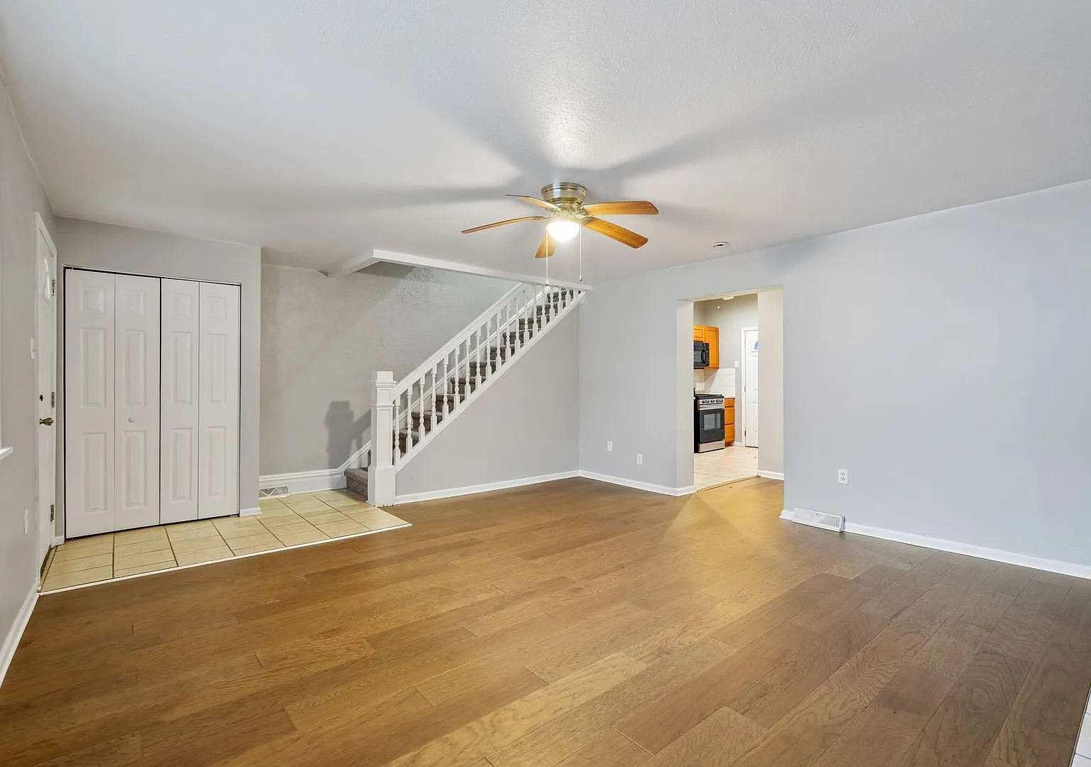Refreshed 3 Bedroom in Elliott minutes from Downtown — Photo 3