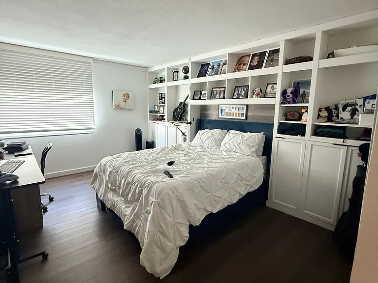 644 Island Way #405 — Photo 10