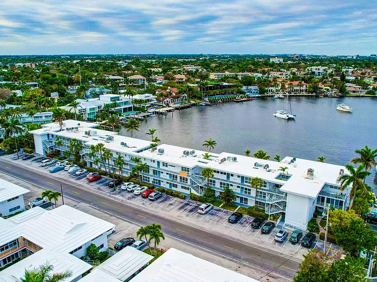 2727 Yacht Club Blvd #2A — Photo 56