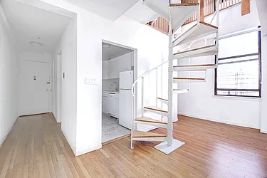 Rented by Urbane Brokerage