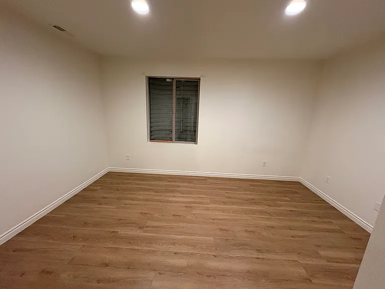 5695 W Shady Pine Ln #B — Photo 11