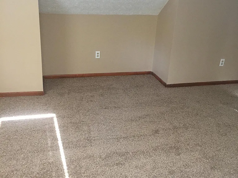 3246 Oakwood Dr — Photo 14