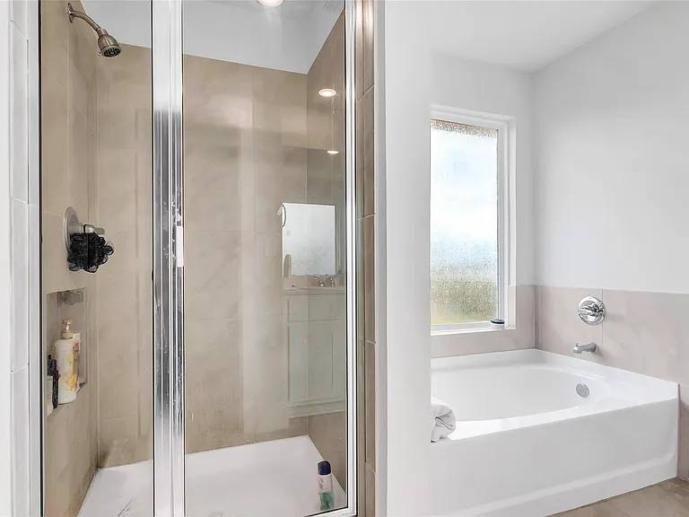 7218 Clearwater Cove Dr — Photo 19