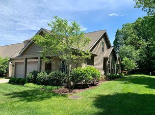 901 Dublin Dr #27, Mishawaka, IN 46545