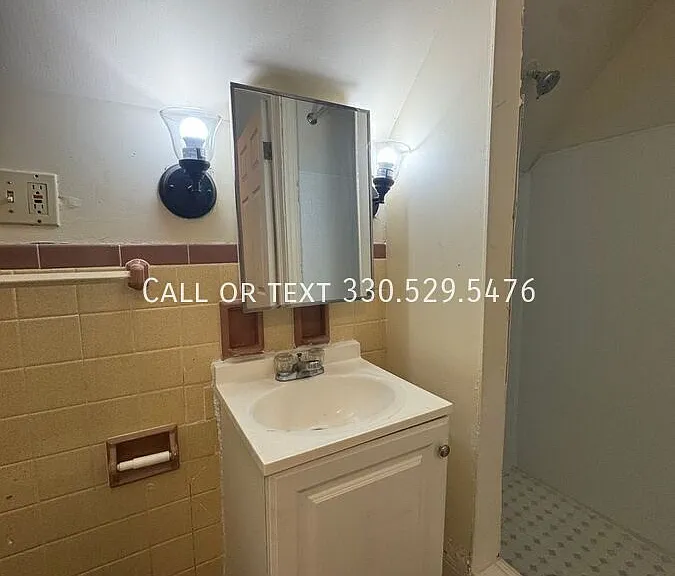 1729 Stark Ave SW #2 — Photo 11