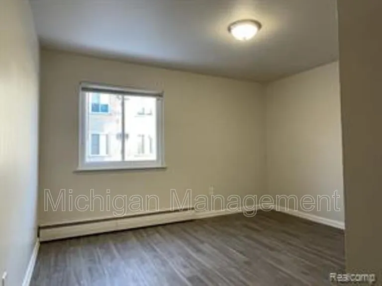 19250 Wick Rd #216 — Photo 5