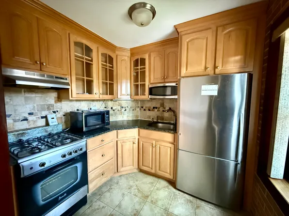 8873 Bay 16th Street 3B image 1 of 9