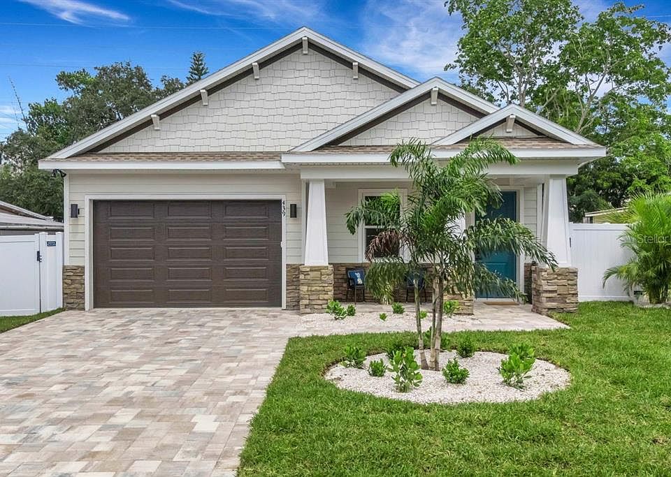 1st image of 439 LOUDEN AVENUE