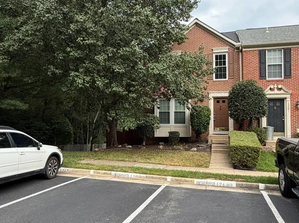 12679 Perchance Ter, Woodbridge, VA 22192