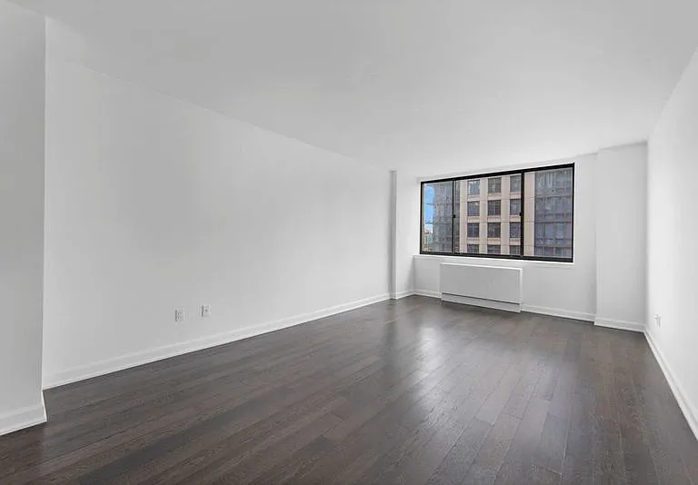 77 W 24th St #19F — Photo 8