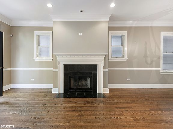 4th image of 3310 N Hoyne Ave