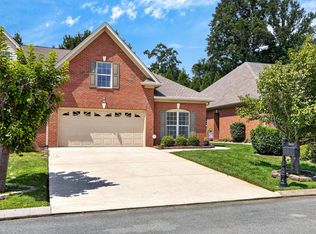 7691 Lenox Trace Dr, Hixson, TN 37343