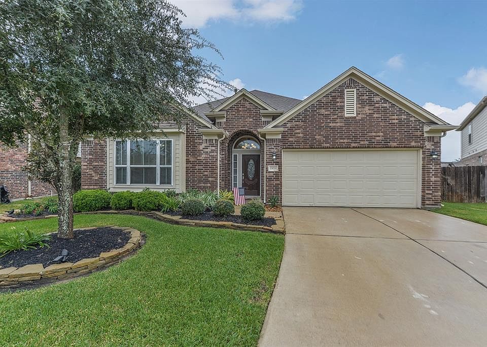 1st image of 19019 Piper Hill Ln