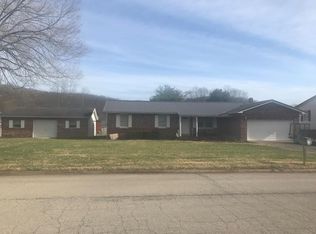 2020 Campbell Dr, Aberdeen, OH