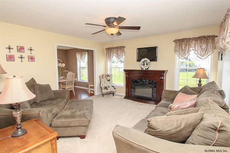 4th image of 40 TIMOTHYS Way