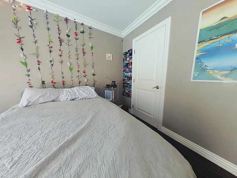 4865 Campanile Dr — Photo 8