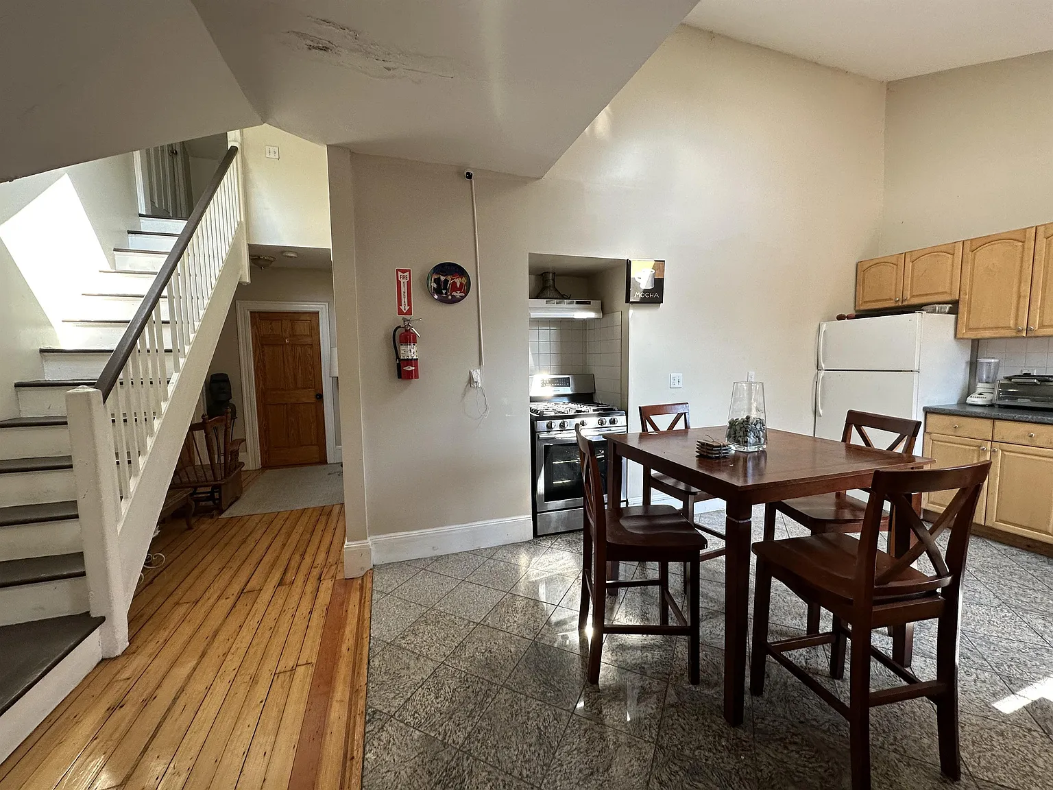 443 Hope - Private Bedroom 4 — Photo 3