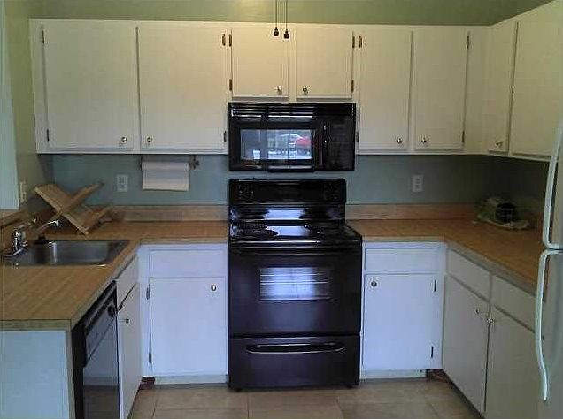 2nd image of 1700 SW 84th Ter