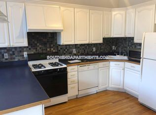 992 Tremont St #2M, Boston, MA 02120