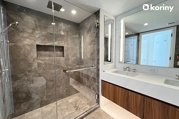 Rented by Koriny NYC LLC | media 12