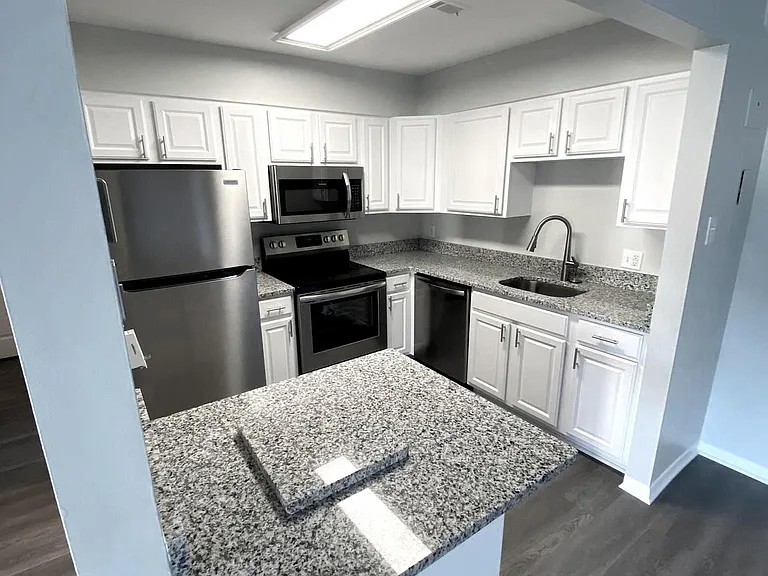 10123 Prince Pl #103-10A — Photo 4