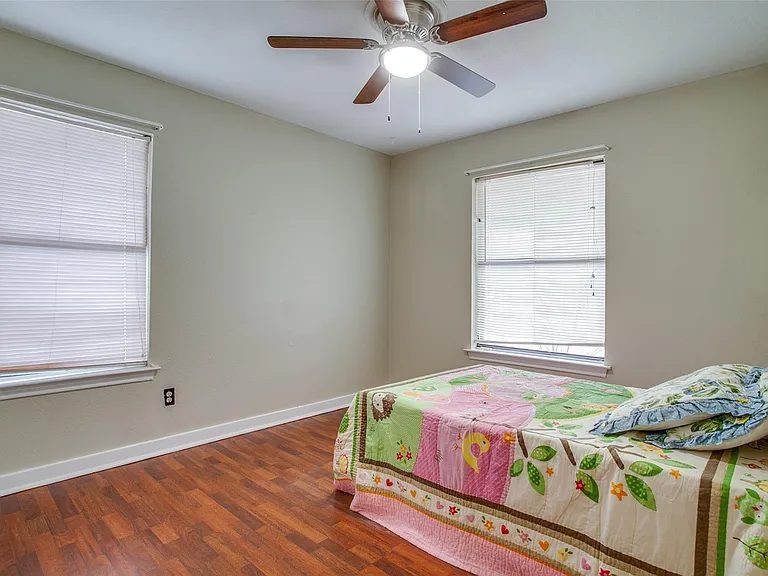 101 Teakwood Dr — Photo 10
